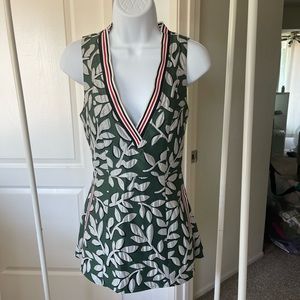 ASOS Green deep vneck leaf mini dress with pockets Size 0 Preowned